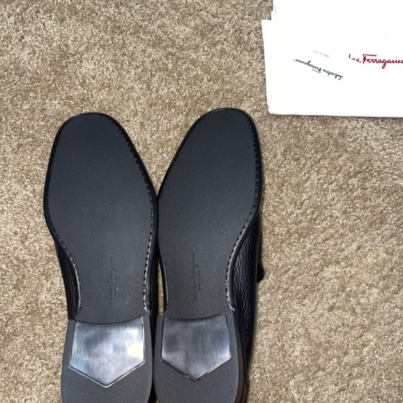 Salvatore Ferragamo Grandioso US Mens 9 EE Nero Calf New in Box main image 4
